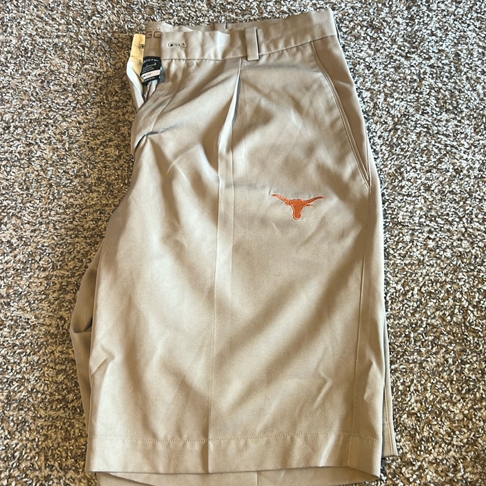 Nike Golf size 34 Tan Texas Longhorn golf shorts